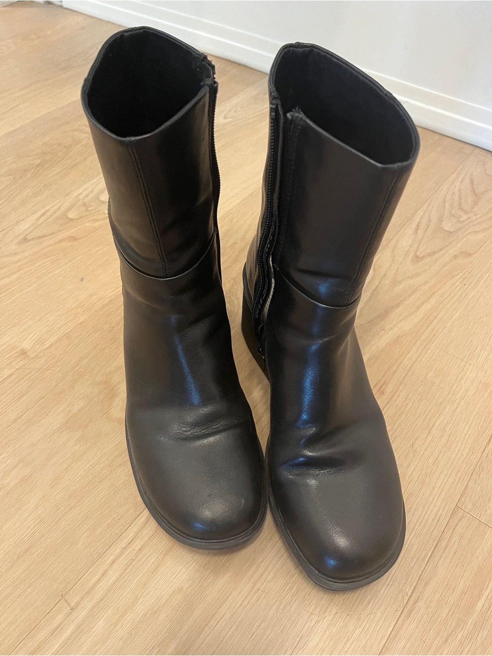 Vagabond leather ankle boots